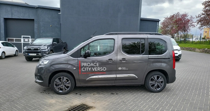 Toyota Proace City Verso cena 149000 przebieg: 5337, rok produkcji 2023 z Olszyna małe 596